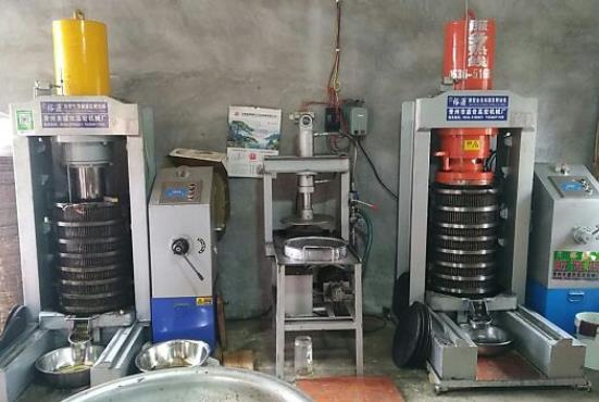 液压榨油机设计合理没有螺旋榨油机问题多