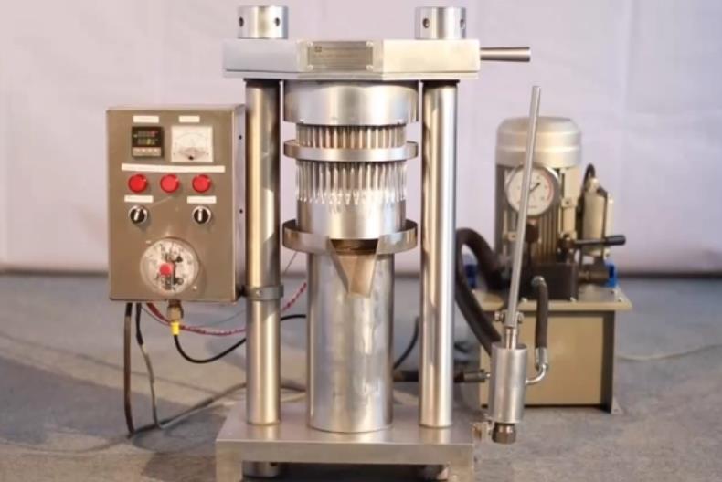 新型液压压榨出来的油最大的契合标准